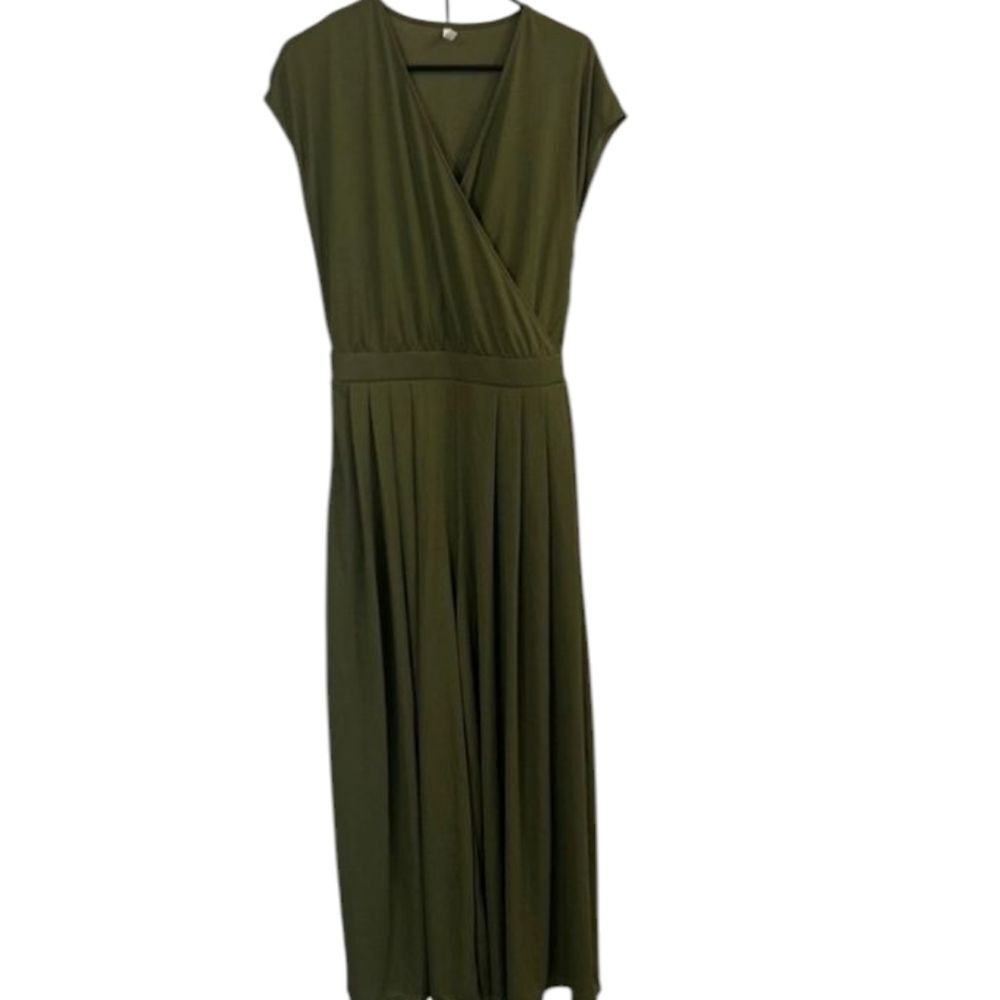 NWT Halara Wide Leg Jumpsuit Sleeveless V Neck Wrap Top Olive Green Size M
